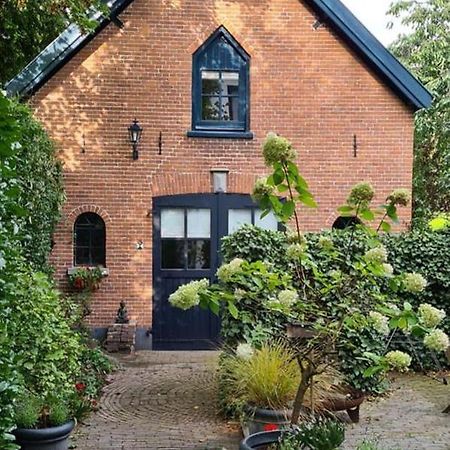 In Het Koetshuis Apeldoorn Luaran gambar